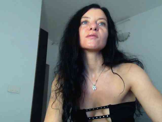 BluEyesBaby webcam