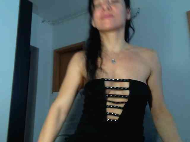 Modella: BluEyesBaby