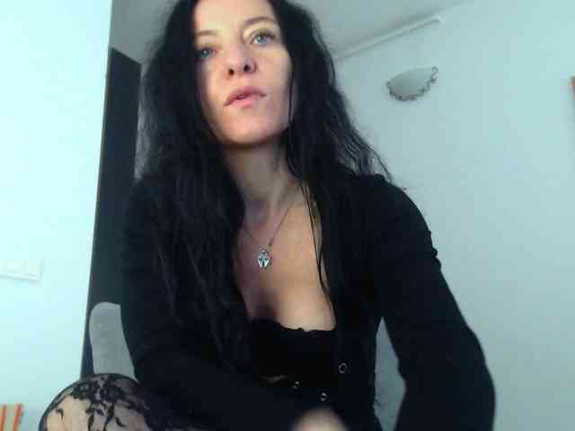 Modella: BluEyesBaby