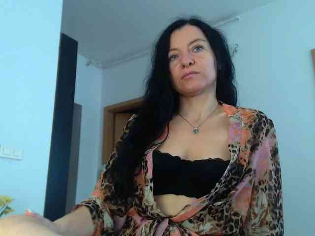 blueyesbaby Live Webcam on BongaCams
