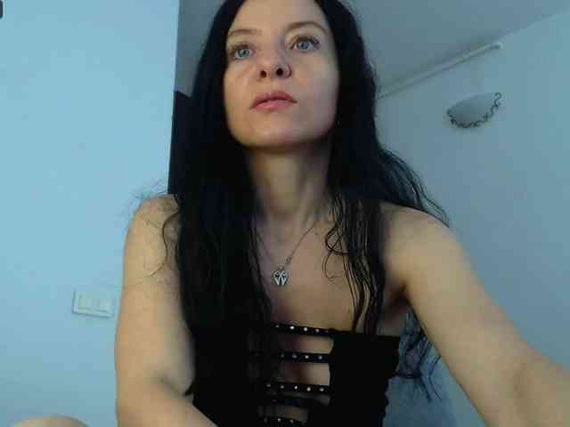 Modella: BluEyesBaby