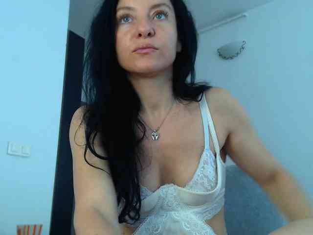 BluEyesBaby webcam