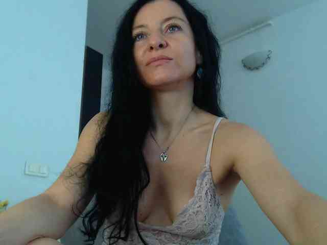 Modella: BluEyesBaby