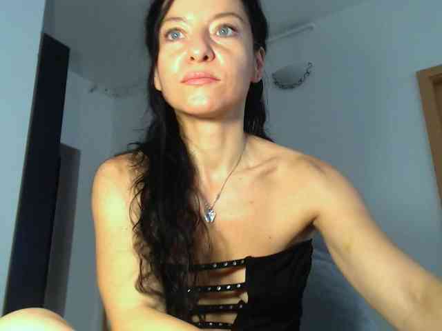 Modella: BluEyesBaby