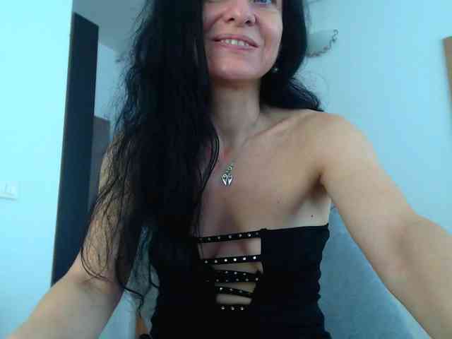 Modella: BluEyesBaby