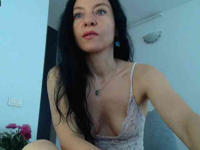 Modella: BluEyesBaby