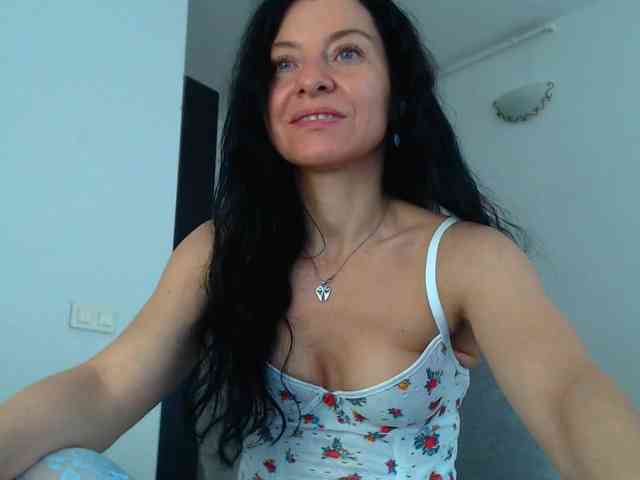 BluEyesBaby webcam