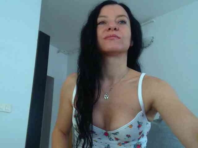 BluEyesBaby webcam