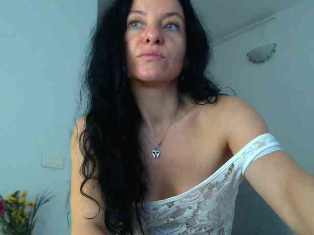BluEyesBaby webcam