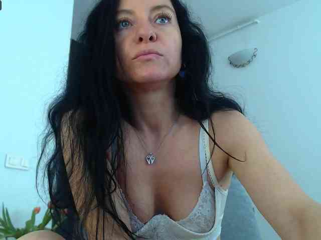 Modella: BluEyesBaby