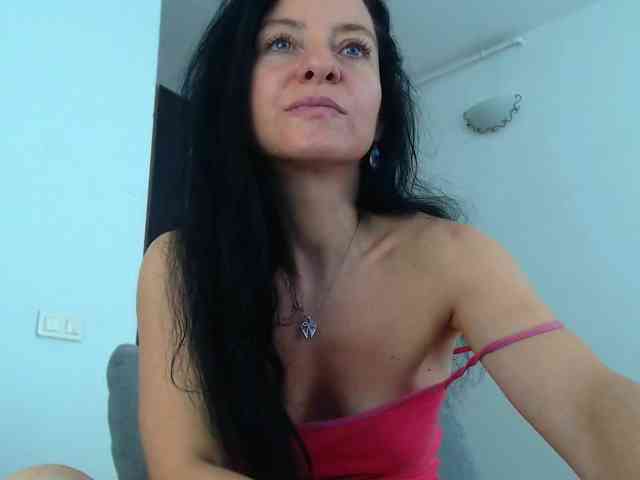 BluEyesBaby webcam
