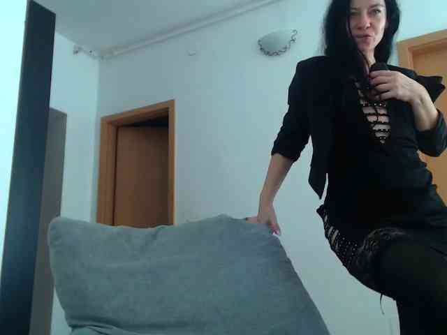 Modella: BluEyesBaby