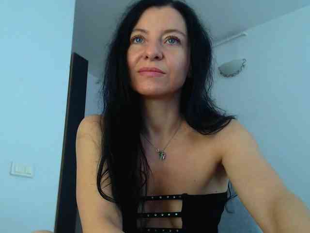 BluEyesBaby webcam