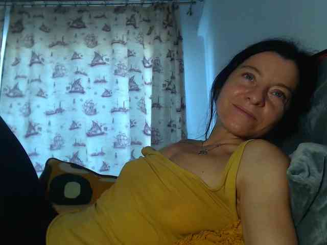 BluEyesBaby webcam