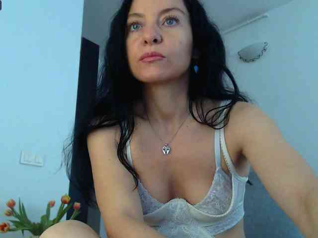 Modella: BluEyesBaby