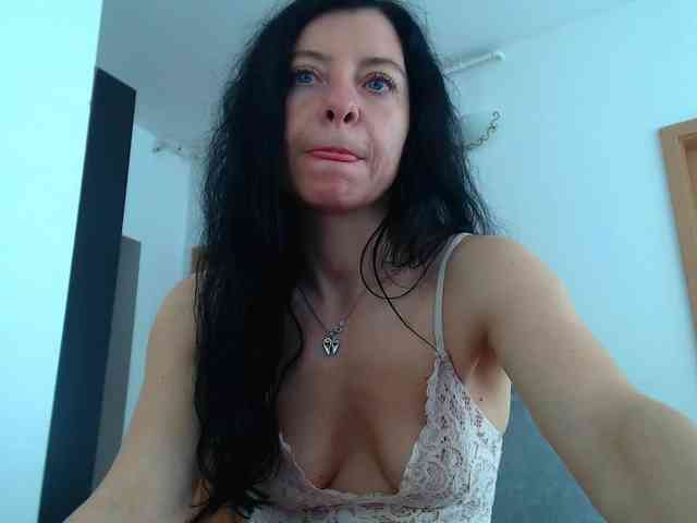 Modèle: BluEyesBaby