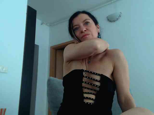 Modella: BluEyesBaby