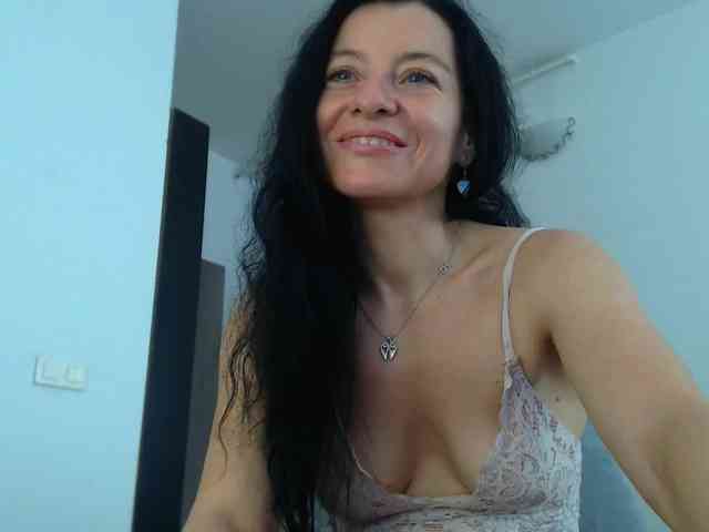 BluEyesBaby webcam