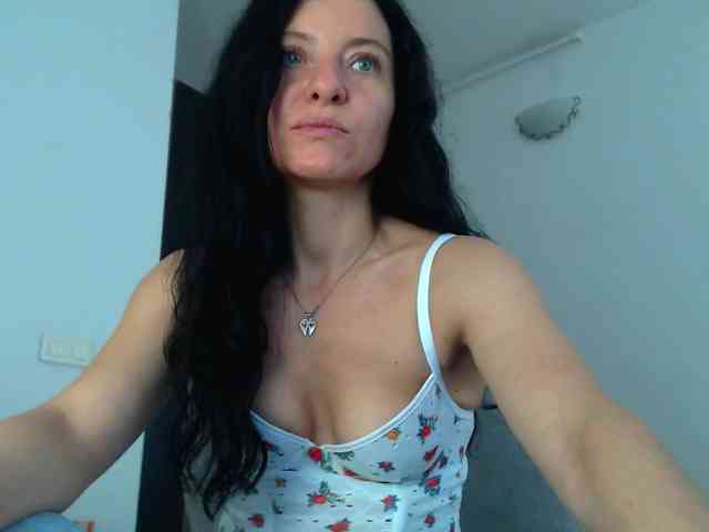 BluEyesBaby webcam