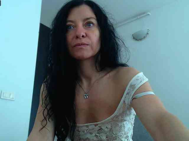 Modella: BluEyesBaby