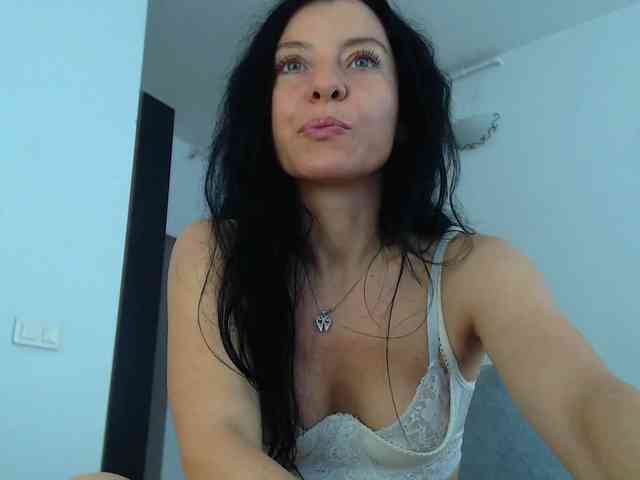 BluEyesBaby webcam