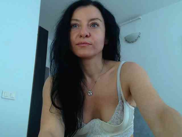 Modella: BluEyesBaby