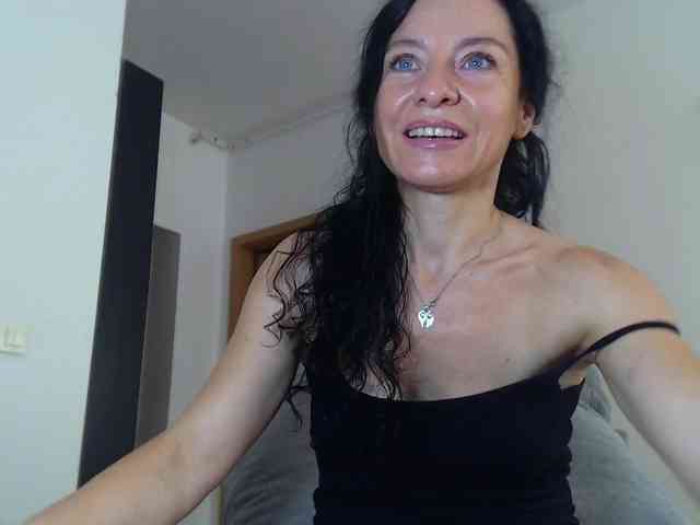 BluEyesBaby webcam