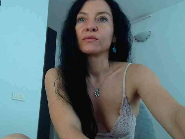 BluEyesBaby webcam