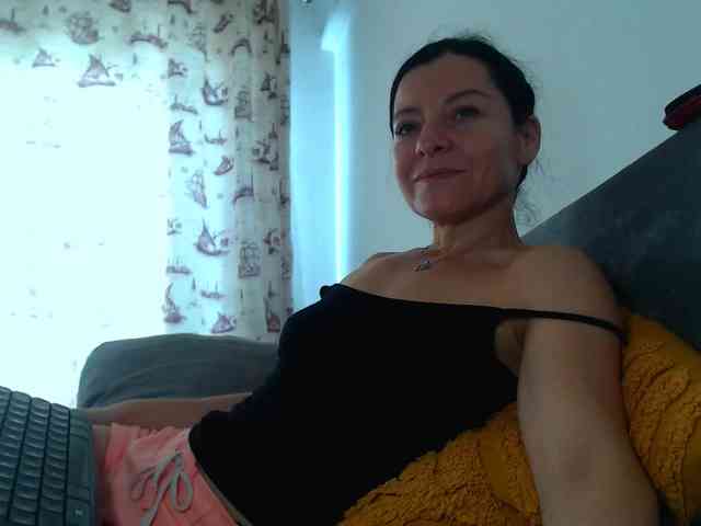 BluEyesBaby webcam