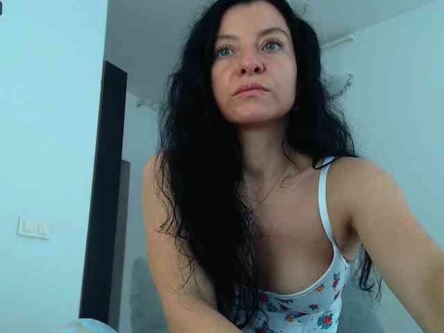 BluEyesBaby webcam