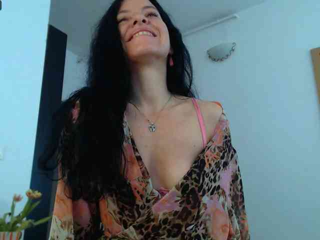 BluEyesBaby webcam
