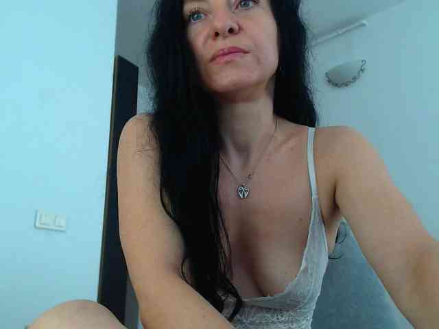 BluEyesBaby webcam