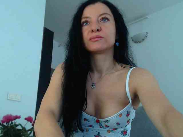 BluEyesBaby webcam