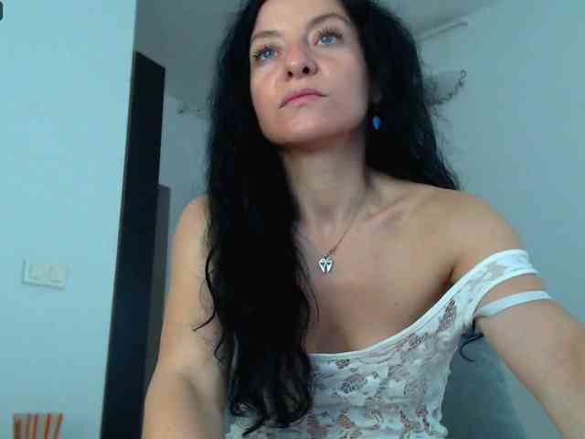Modella: BluEyesBaby