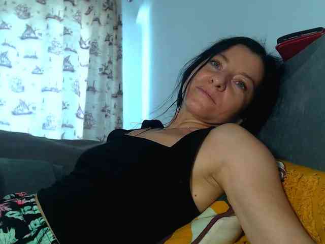 BluEyesBaby webcam