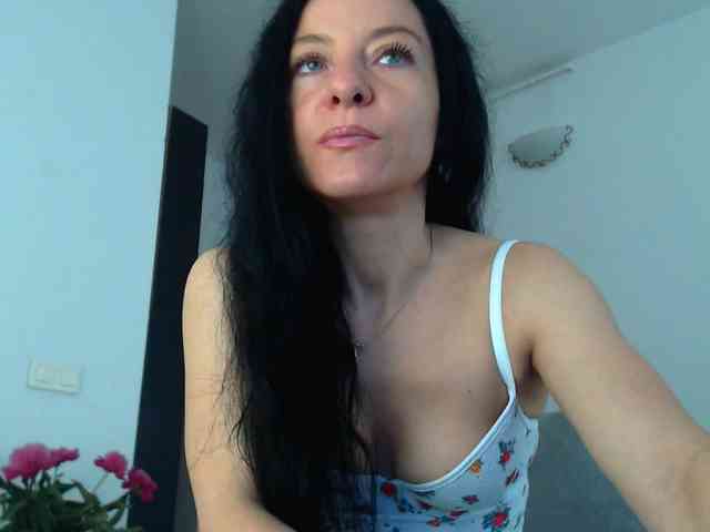 Modella: BluEyesBaby
