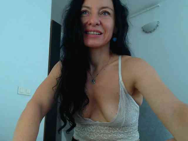 BluEyesBaby webcam