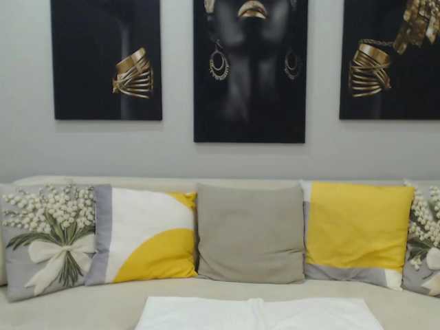 carena1's BongaCams show and profile