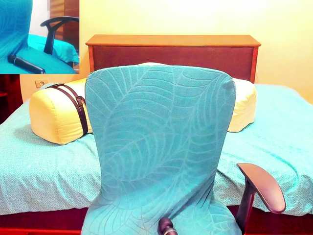 YourHotMery live webcam show