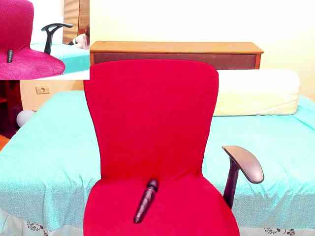 YourHotMery webcam