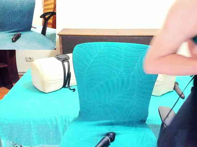 YourHotMery webcam