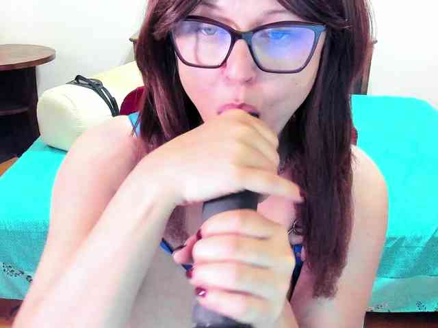 Modèle: YourHotMery