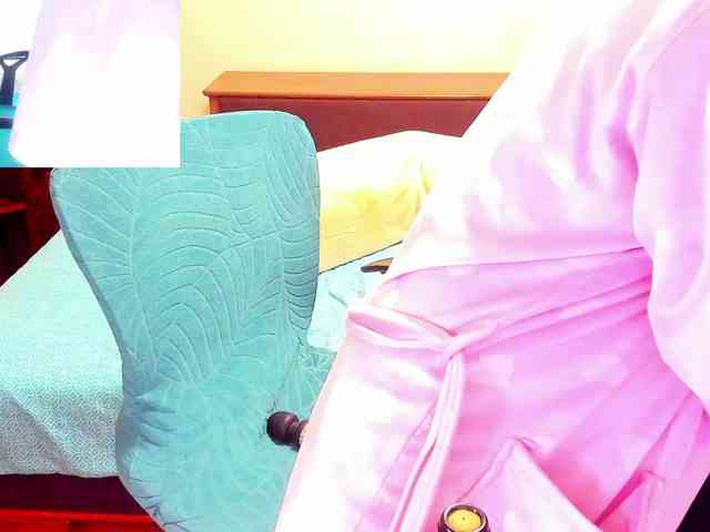 YourHotMery webcam