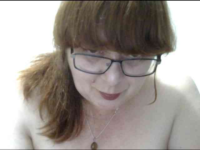 FatBoobsMilf6 webcam