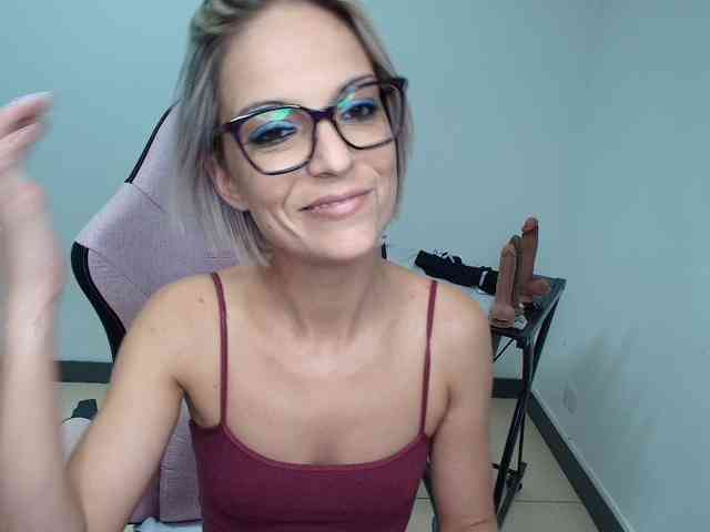 Modelo: alixfeeling