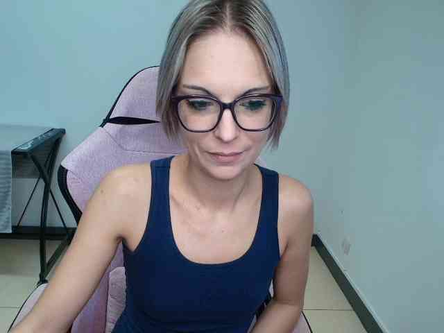 alixfeeling webcam
