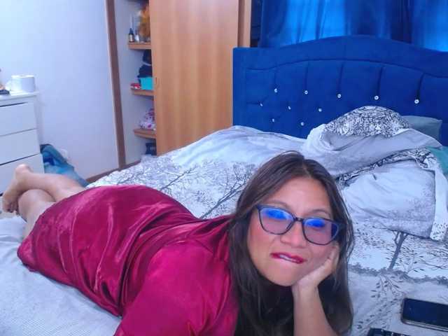 slutdirty live cam on BongaCams