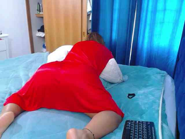 SlutDirty webcam