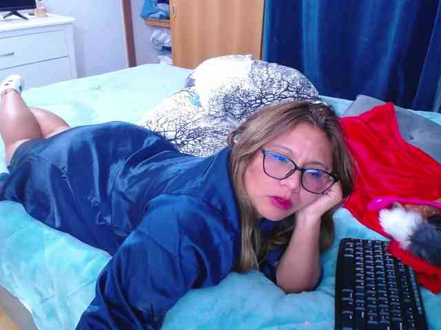 Modelo: SlutDirty