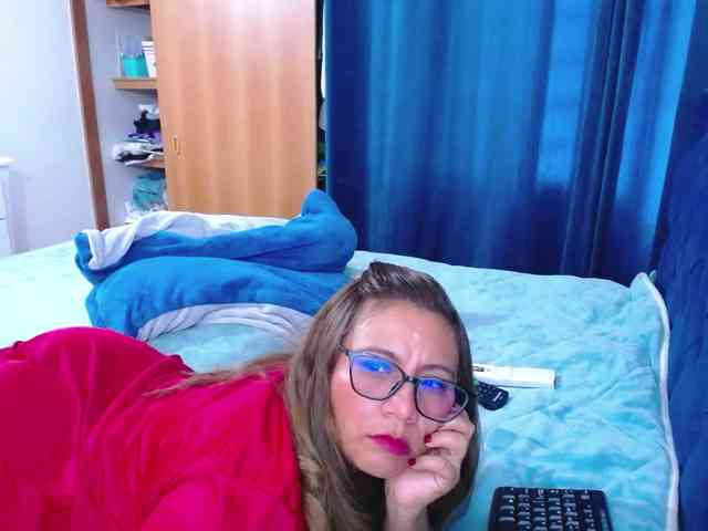 SlutDirty webcam